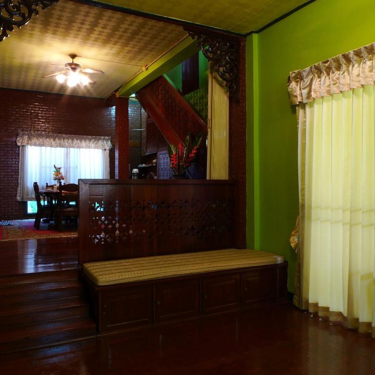 Отель Baan Kaewta Чиангмай Экстерьер фото